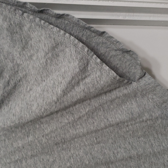 Uniqlo x Plumpynuts Mixed Media Asymmetric Top - Picture 7 of 10